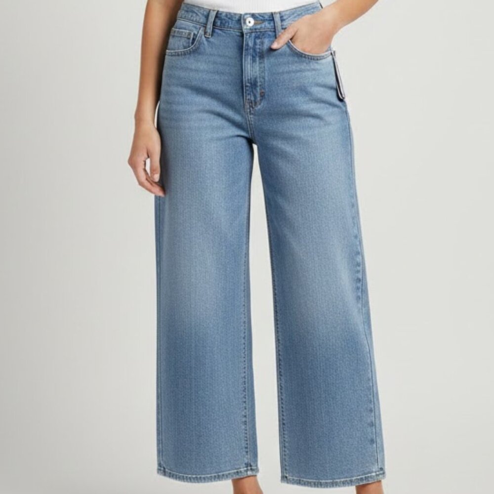 Scoop Women's Boyfriend Jeans Size 10 Medium Wash Slouchy Wide-Leg Cotton NWT